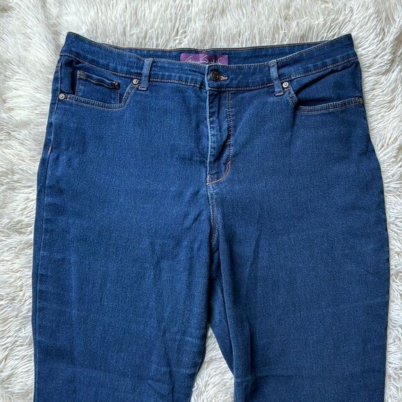 Gloria Vanderbilt Straight Leg Dark Wash Jeans Size 16 - Picture 3 of 6